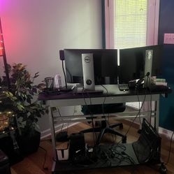  Desk 