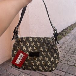 Dooney & bourkey purse vintage brand new