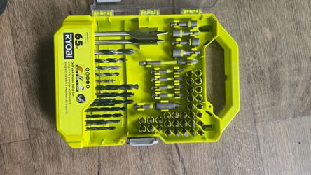 Ryobi bit set