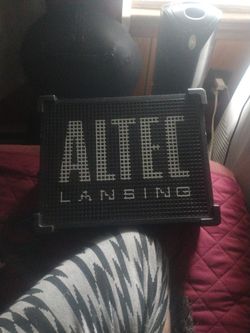 Altec Lansing Speaker/Amp