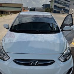 2016 Hyundai Accent