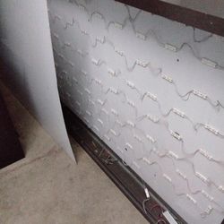 X 10 Ft Billboard Sign With L3d Lights. It Works And Has Cover With Bolts For Wall Mounting.