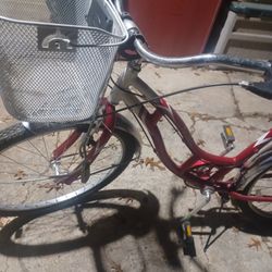 26 In  Women's. Schwinn  Cruiser I 