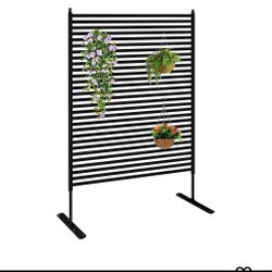 Metal Privacy Screen 72" Hx47" W