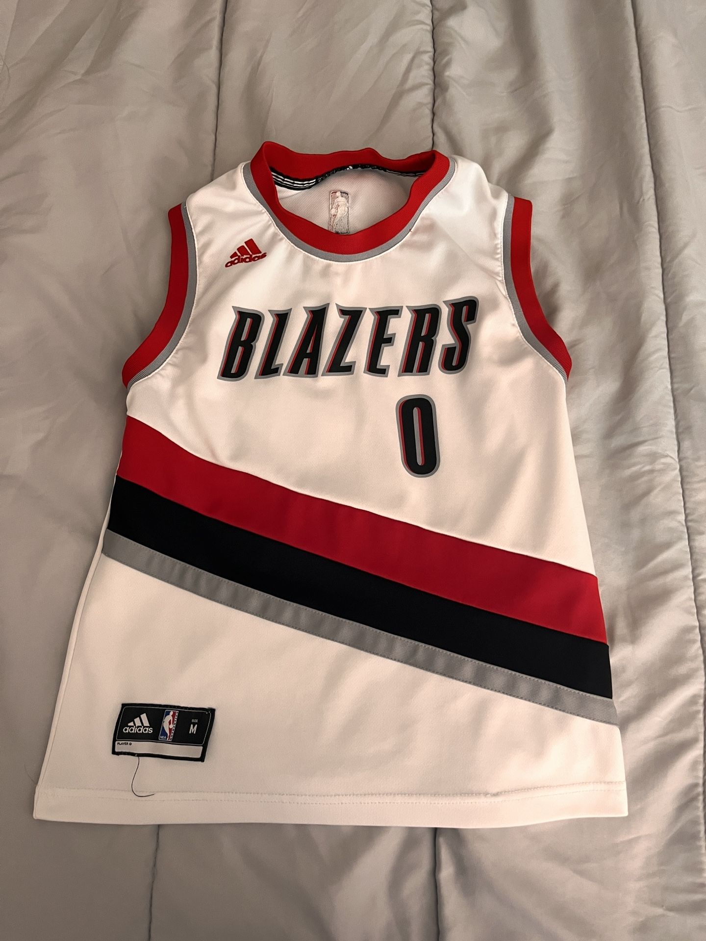Adidas Damian Lillard Jersey (kids)