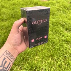 Valentino UOMO Intense