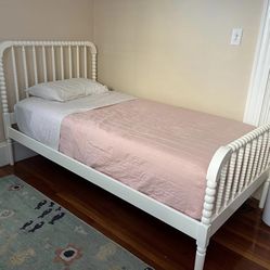 Wood Twin White Bed For Kids