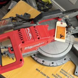 Milwakee Saw! Condition: Used (normal wear)