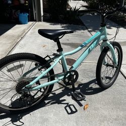 Liv 2024 enchant lite