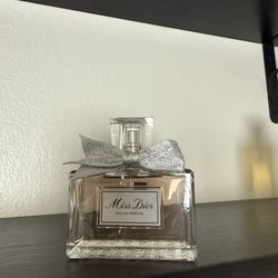 Miss Dior Perfume