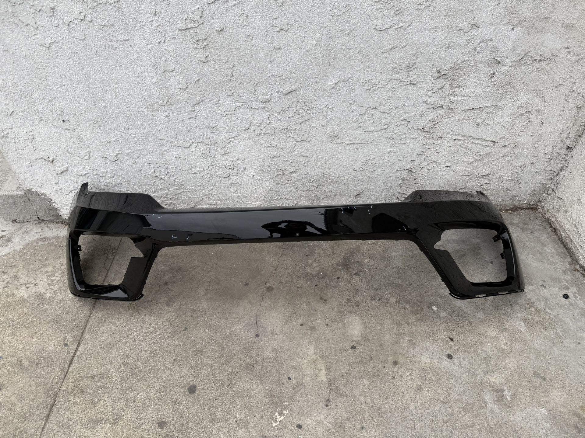 2022 2023 JEEP GRAND CHEROKEE FRONT BUMPER COVER OEM for Sale in ...