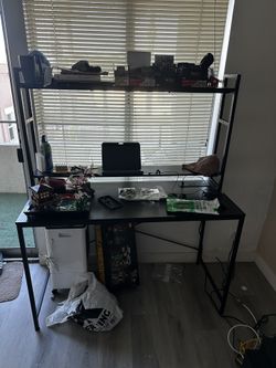 Work desk