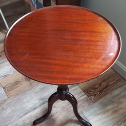 Table,Antique Mahogany Candle Stick Tilt Table,  George  W. Fifield 