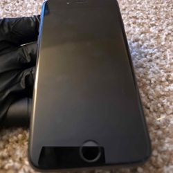 📱 iPhone 8 – 64GB – Unlocked – Great Backup Phone