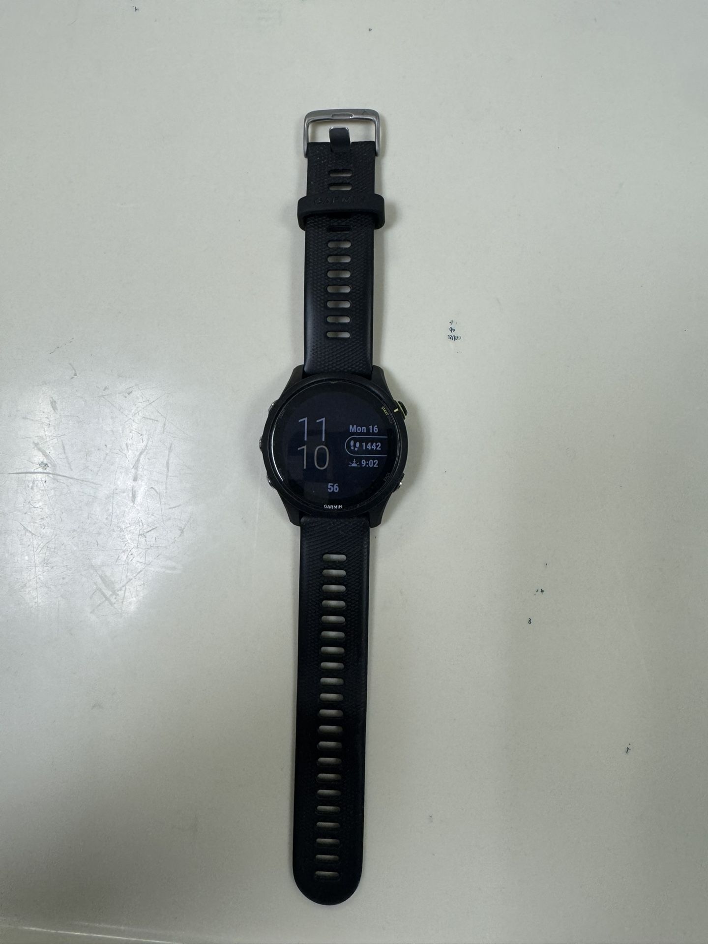Garmin Forerunner 255 Music – GPS Running Watch