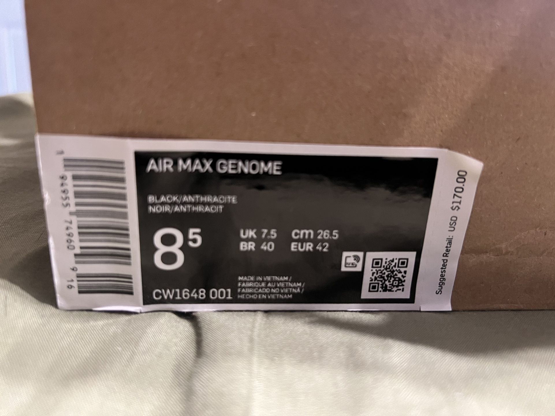 Air Max Genomes Size 8.5 M