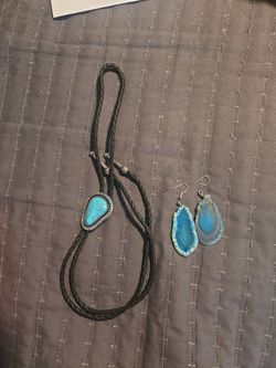 Turquoise tie and earings