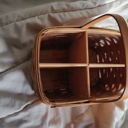 Longaberger Spring Basket With Liner And Wooden Divider 