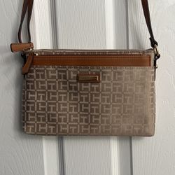TOMMY HILFIGER crossbody Bag with Detachable Pouch