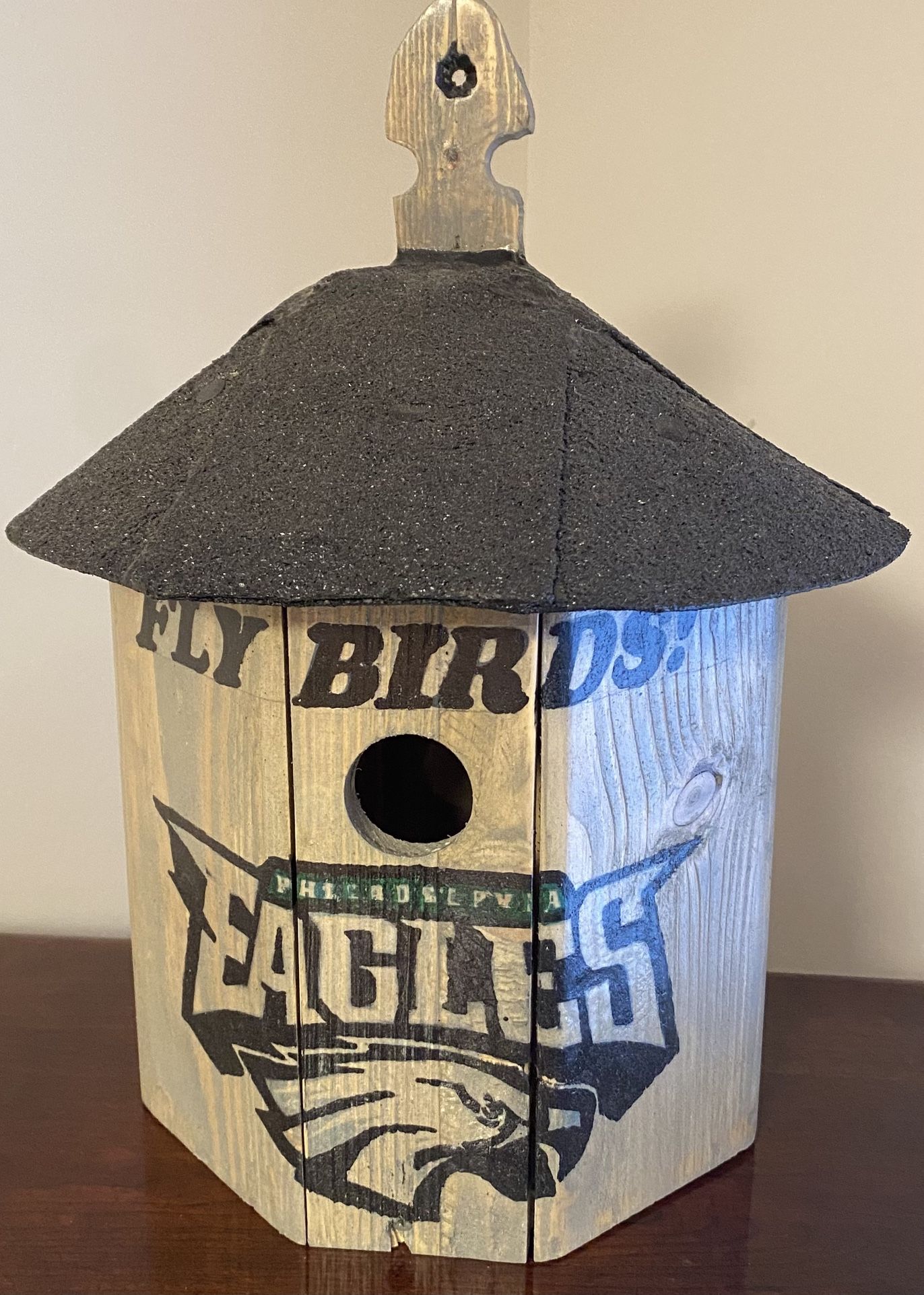 Fly birds Homemade Eagles Birdhouse