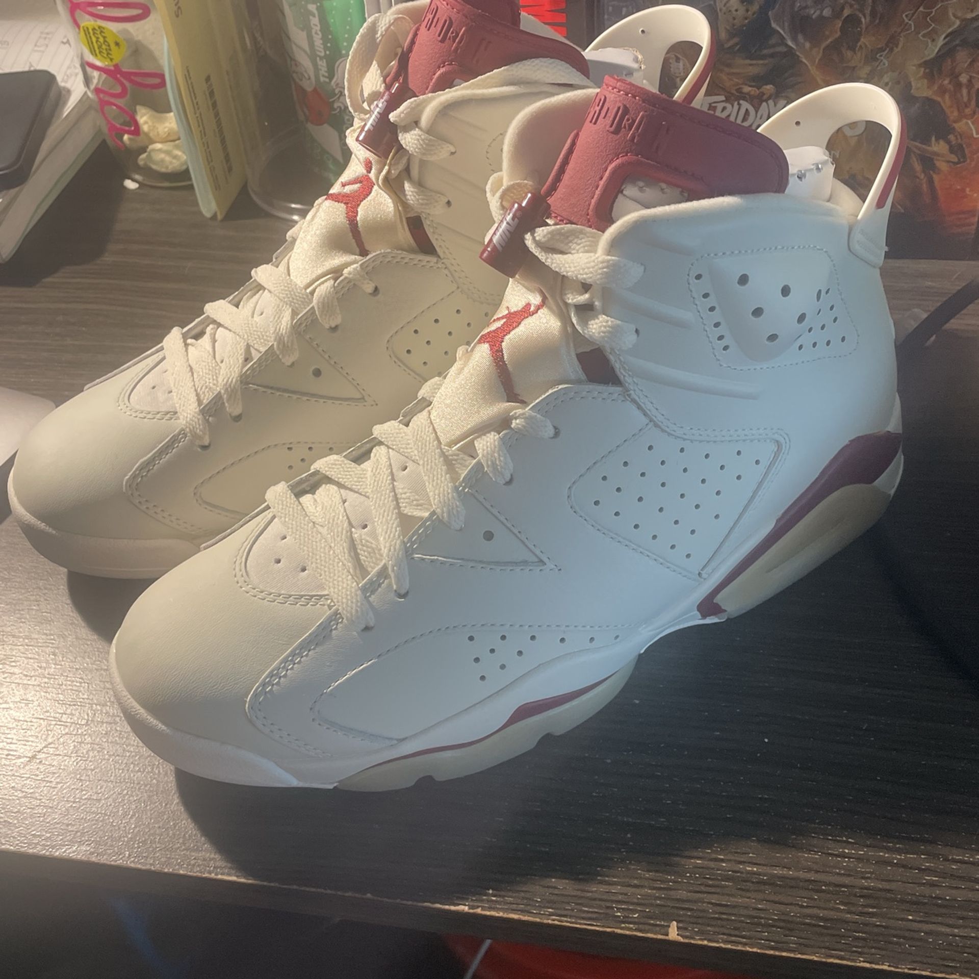 Jordan 6 Maroon 9.5 