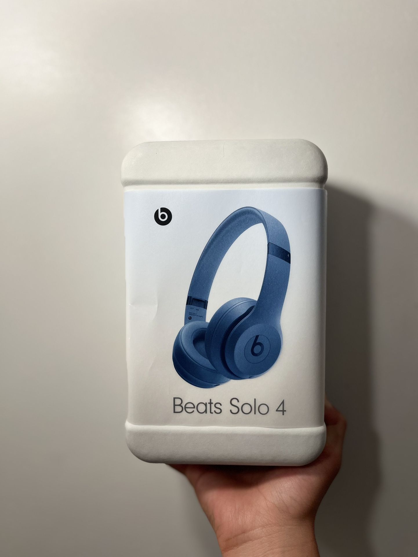 Beats Solo 4s