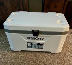 Igloo cooler 100QT