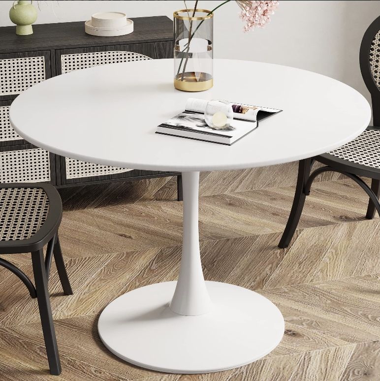 Round White Dining Table (new)