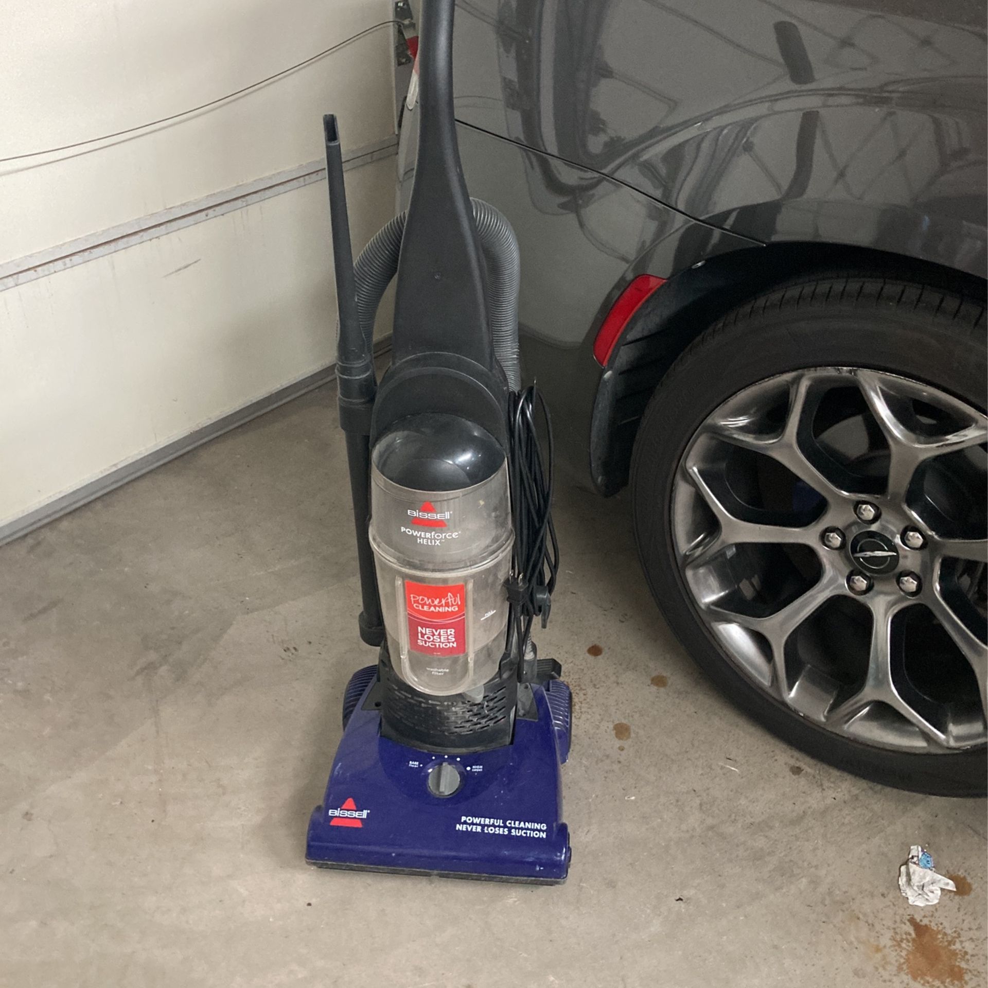 Bissell Vacuum Cleaner