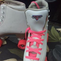 Lady Skates