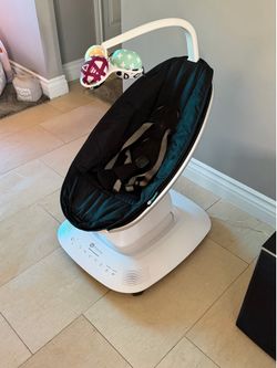 4Moms Mamaroo