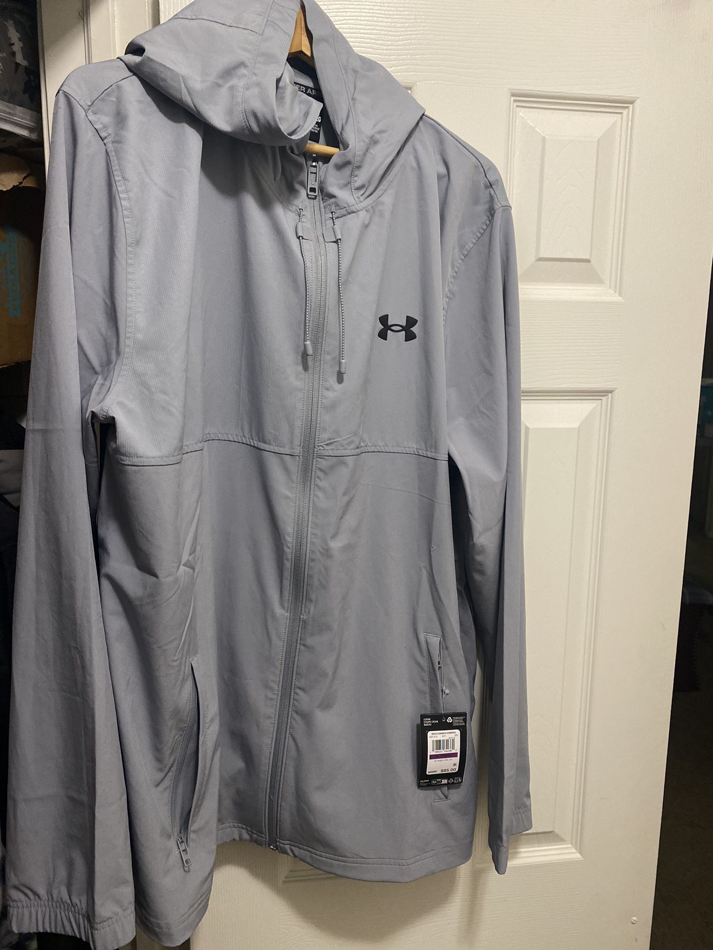 Men’s Under Armor Jacket.