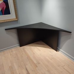 Black Corner Table