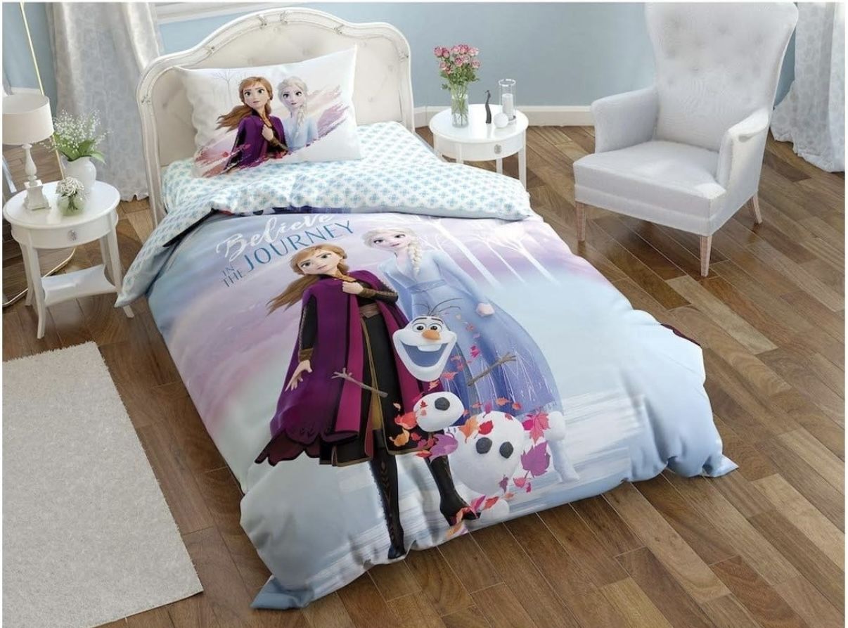 Twin Size Frozen Bedding