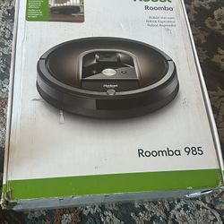 Roomba 985
