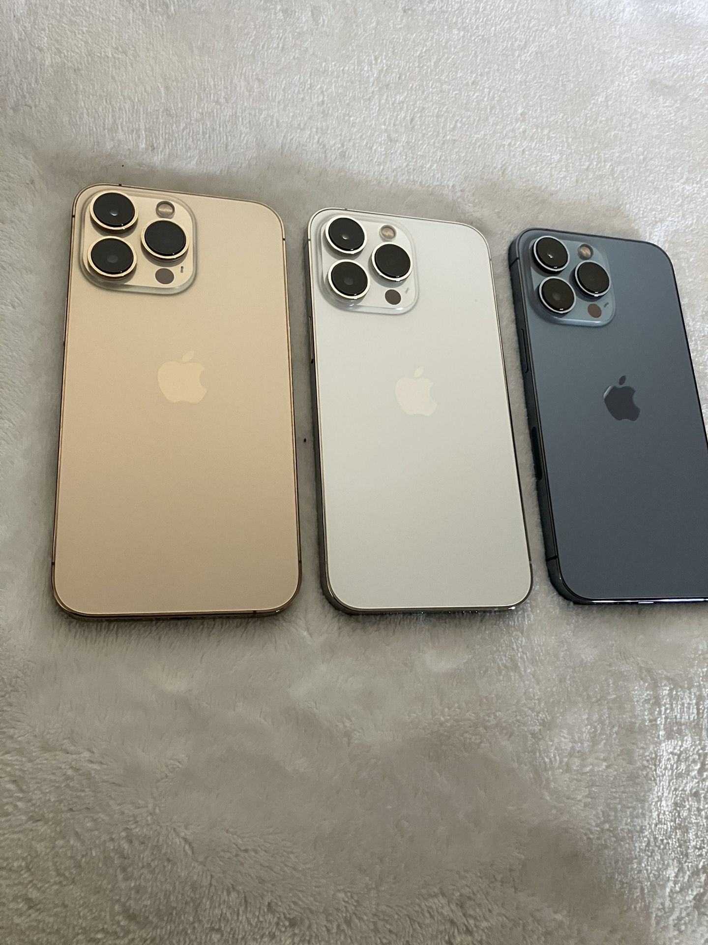 iPhone 13 Pro <<256GB~ 128GB>>