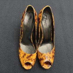 Gucci Vernice Tartaruga Naturale Brown Coffee 190899 DORO0 2059 size 9 1/2B  Wedge  