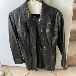 Women’s Genuine Leather Jacket 