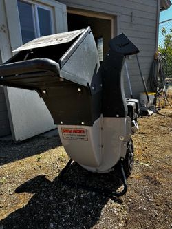 Brush Master 5” Wood Chipper / Chipper Shredder – 457cc OHV