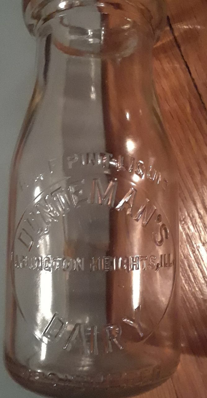 Vintage milk bottle.  Duntemans dairy Arlington heights Illinois 