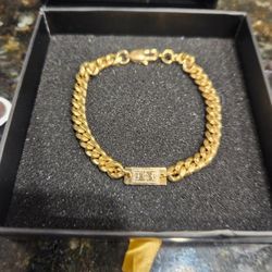 BUY 1 JEWLERY ITEM GET 1 50% OFF__CUBAN BRACELET (GOLD)