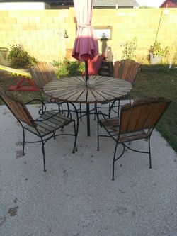 Iron Table Need Love But Great Piece