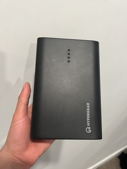 Hypergear 24000mah With AC Outlet
