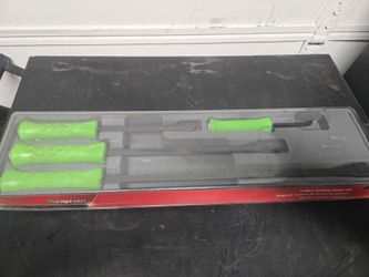 Snap on 4 piece striking prybar set
