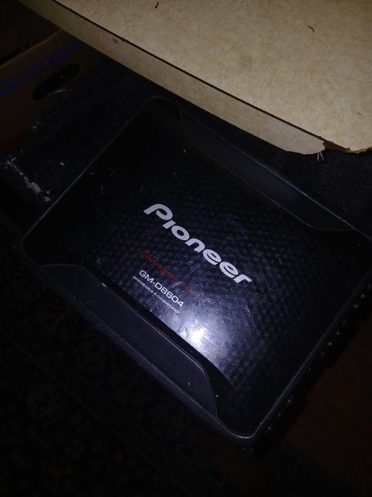 Pioneer Amp