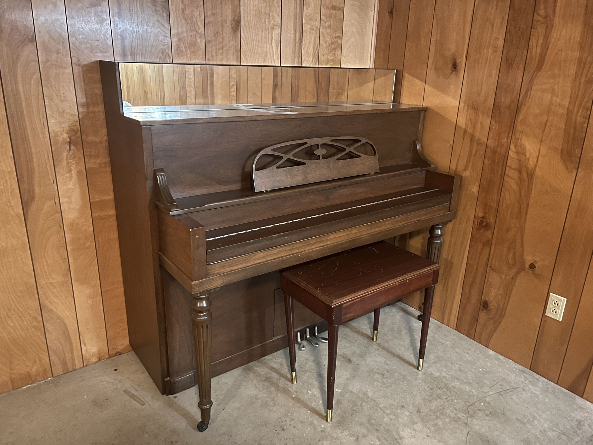 Free Piano