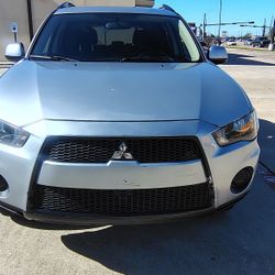 2013 Mitsubishi Outlander ES 123.350 Miles