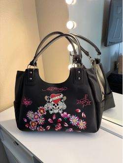 Ed Harvey purse
