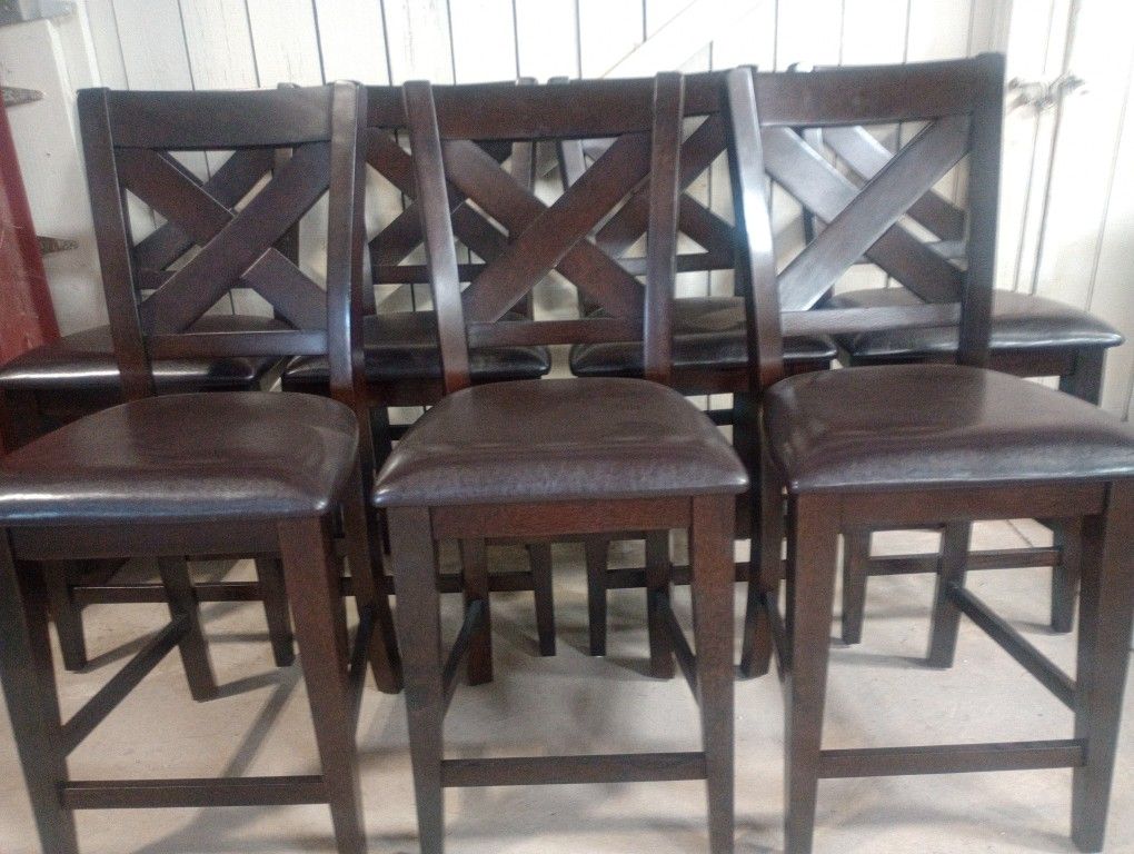 Chairs , Stools And Benches