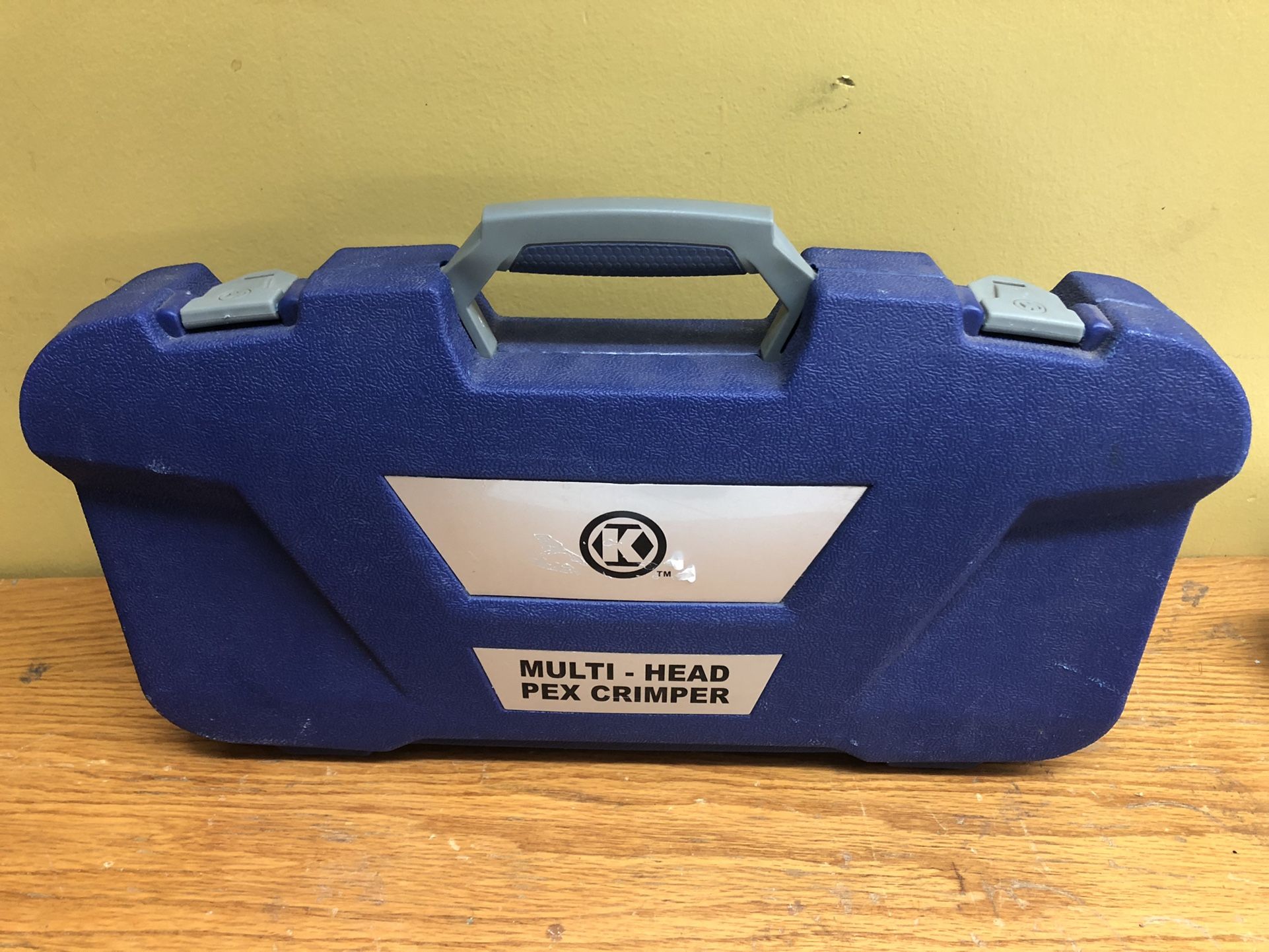 Kobalt Multi Head Pex Crimper